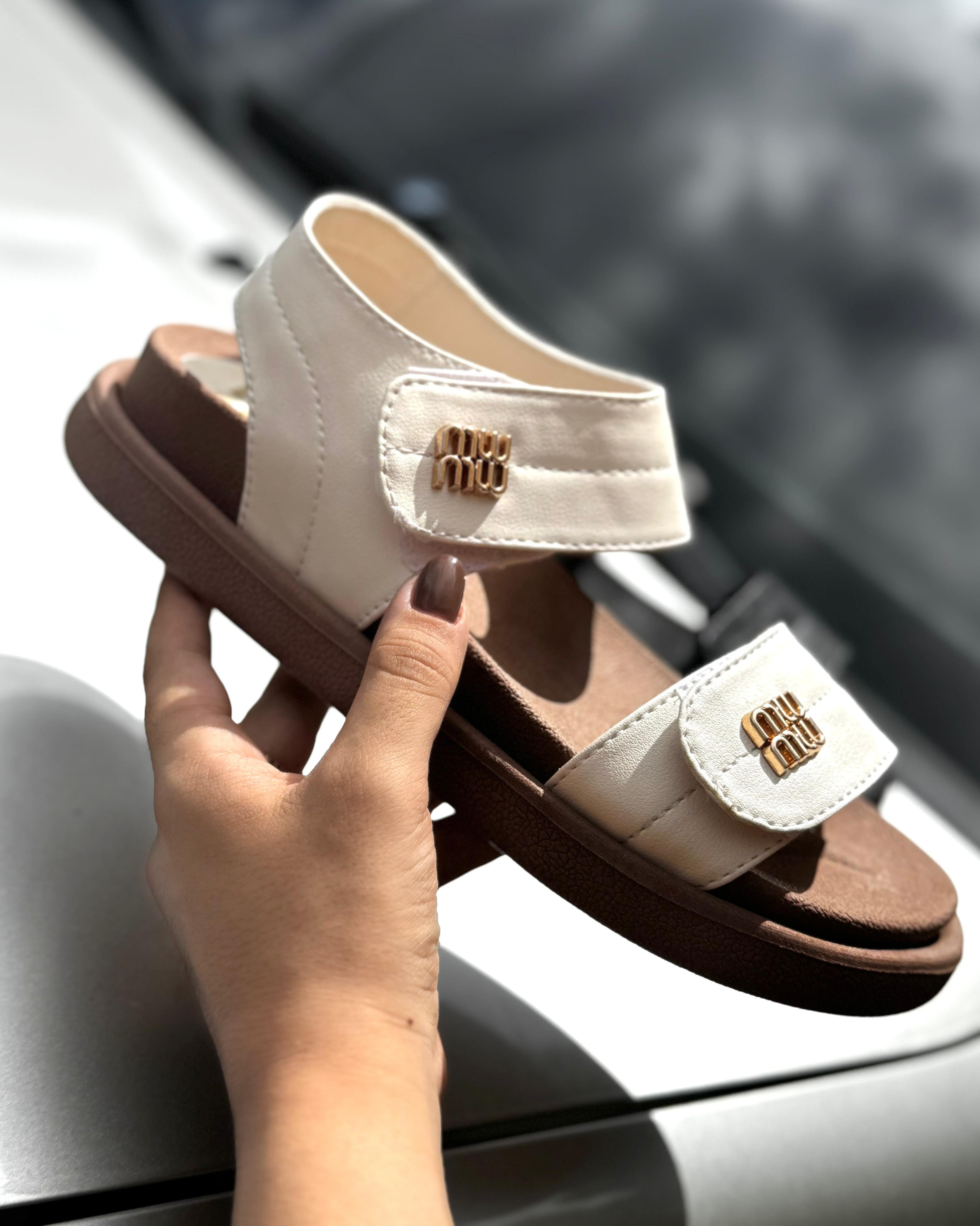 Sandalia Miu Miu