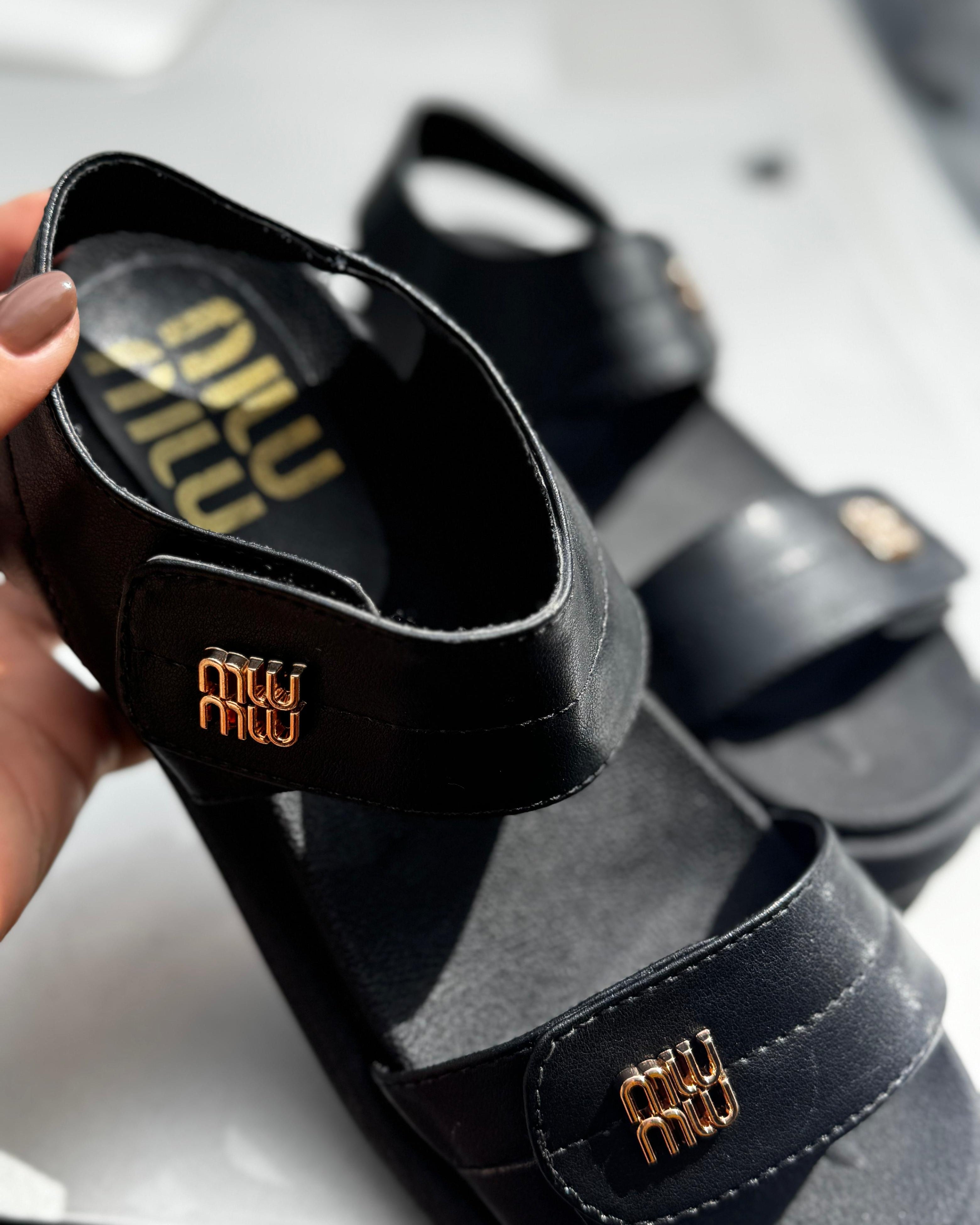 Sandalia Miu Miu